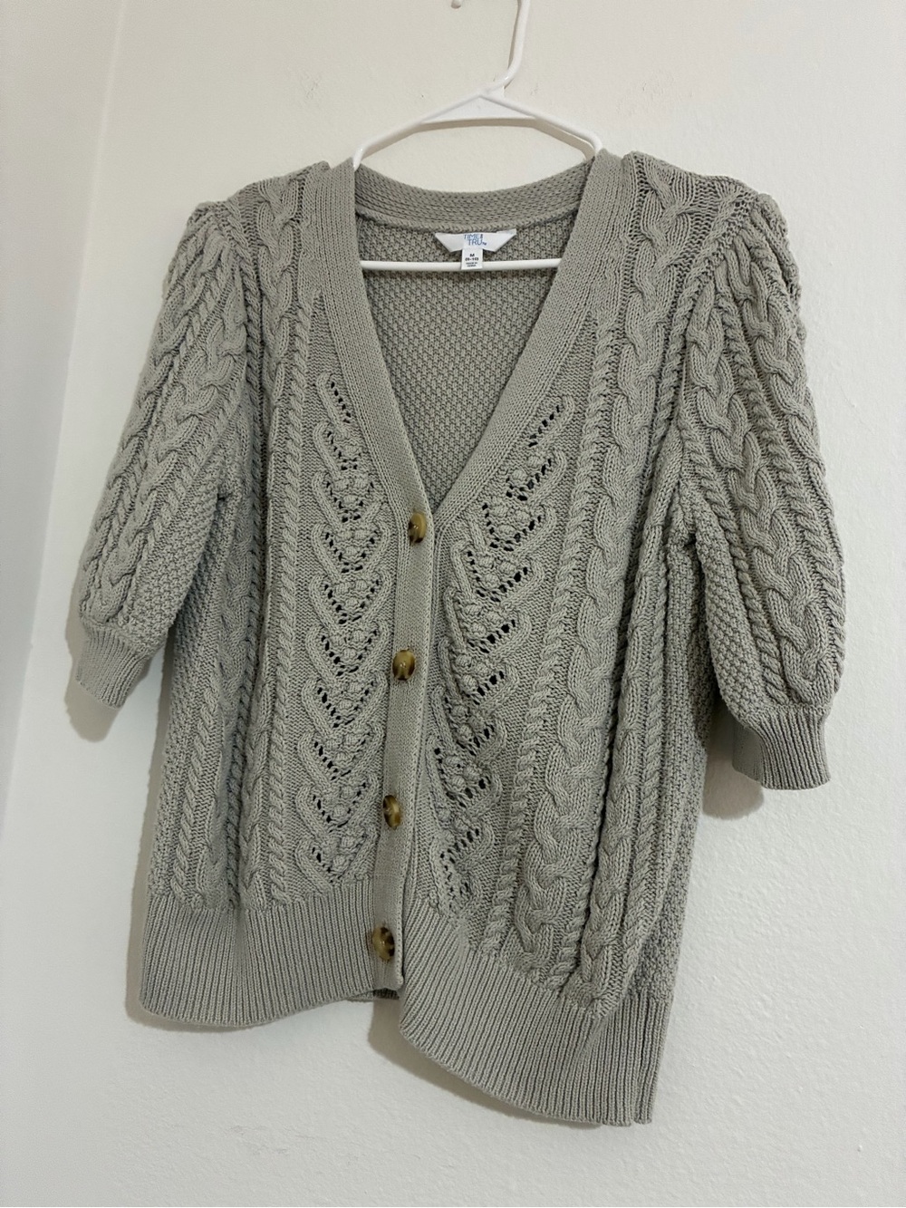 Time and Tru Light Gray Cable Knit Short-Sleeve Cardigan